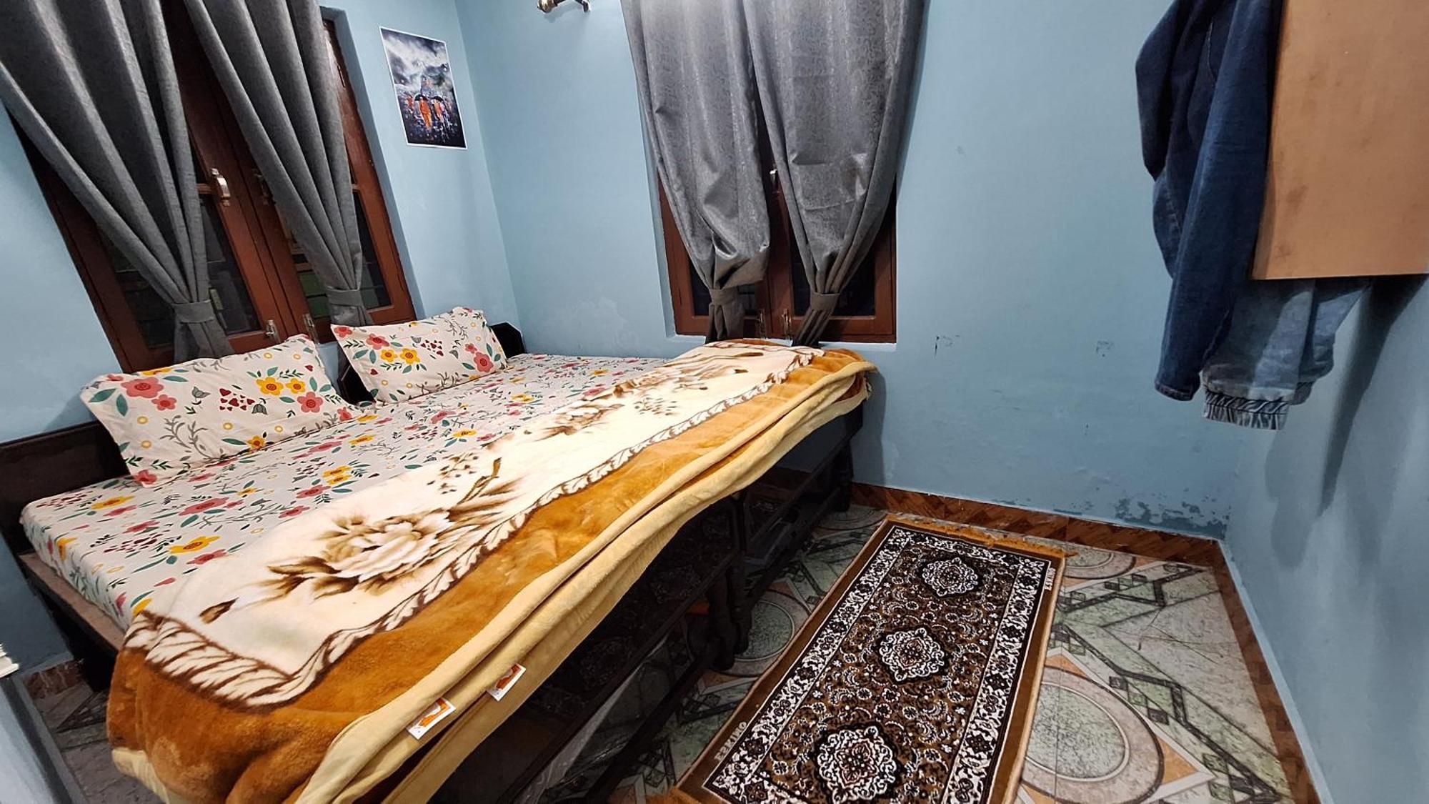 Tathastu Bir -Homestay ,Dorm,Hostel المظهر الخارجي الصورة