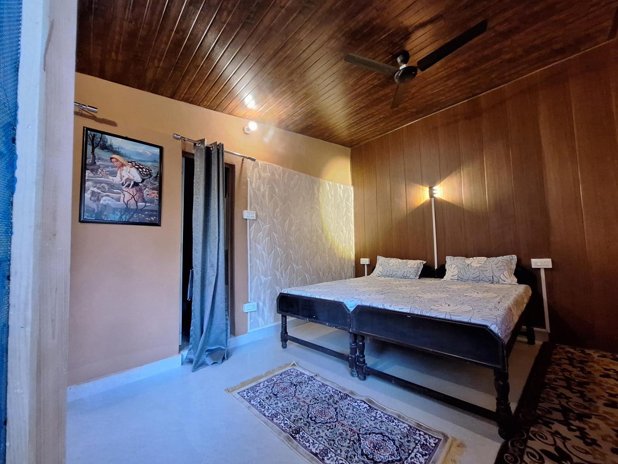 Tathastu Bir -Homestay ,Dorm,Hostel المظهر الخارجي الصورة