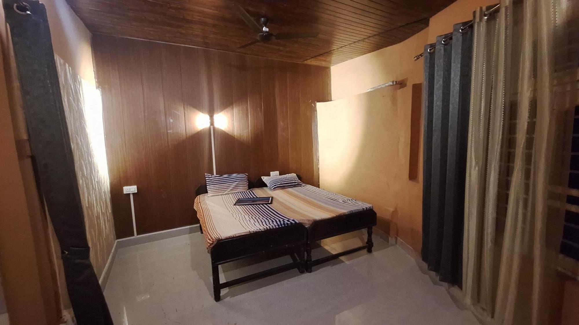 Tathastu Bir -Homestay ,Dorm,Hostel المظهر الخارجي الصورة