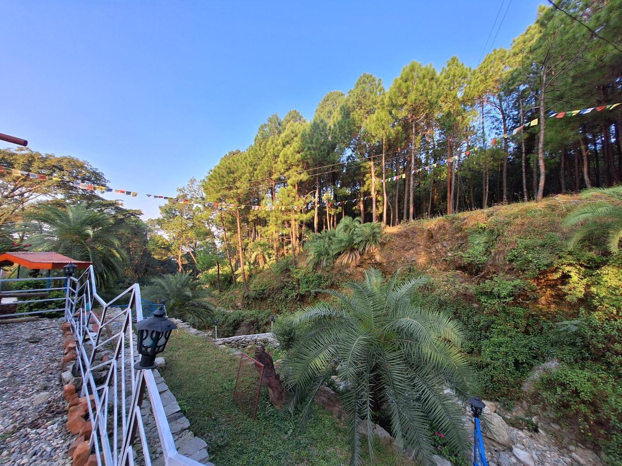 Tathastu Bir -Homestay ,Dorm,Hostel المظهر الخارجي الصورة